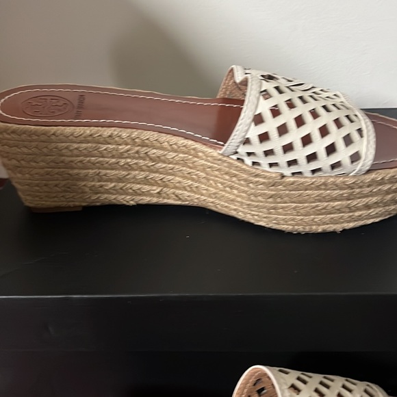 White Tory Burch Sandals - Picture 2 of 3